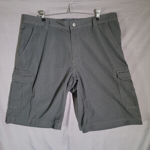 🔥 The North Face Hiking Cargo Shorts – Durable Ripstop Utility (Size 40)
